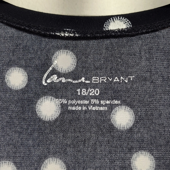 Lane Bryant Top Women Plus Size 18/20 Black White Sleeveless V-Neck Casual - Picture 6 of 7